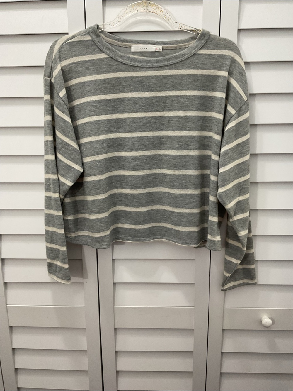 Lush Women’s  Striped Top. NWOT Semi-Cropped Super Soft size M